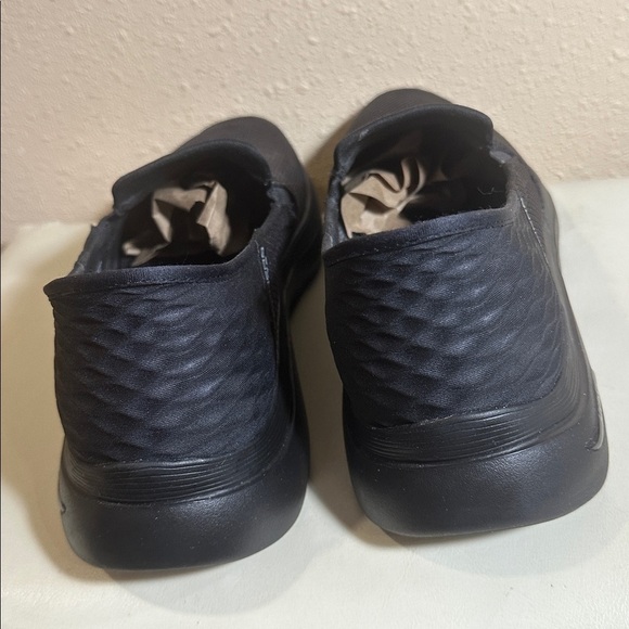 Skechers go walk Arch-fit Togpath sneakers Size 12 main image 5